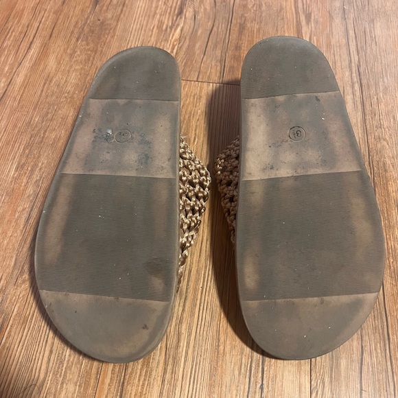 Universal Thread Kylie Crochet Sandal - Picture 3 of 4